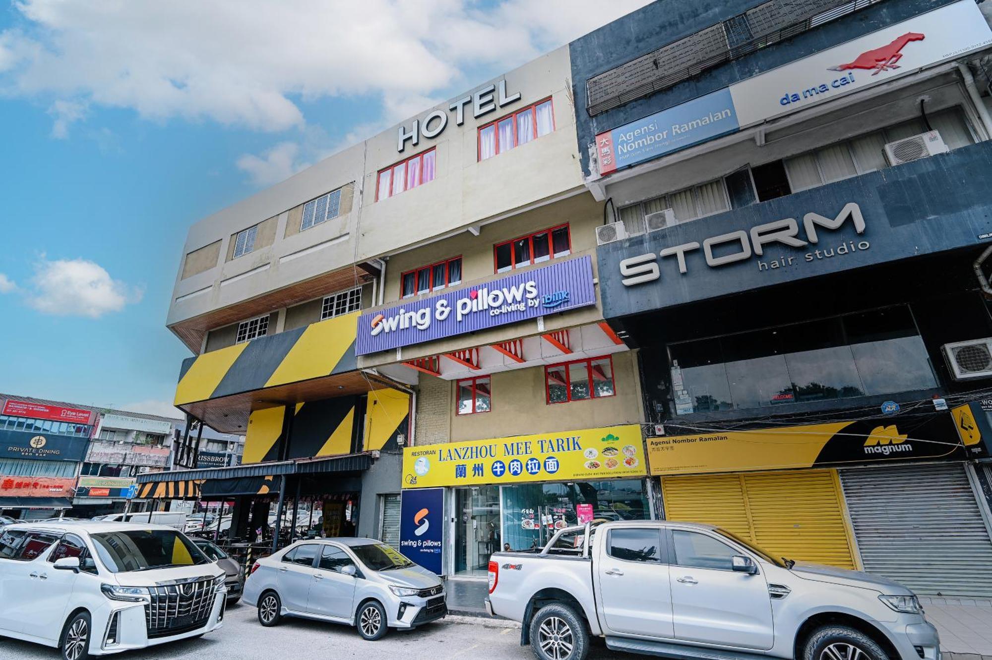 Swing & Pillows - Pj Ss2 Petaling Jaya Eksteriør bilde